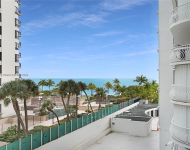 10155 Collins Ave - Photo Thumbnail 11