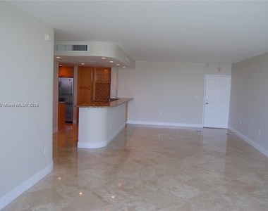 10350 W Bay Harbor Dr - Photo Thumbnail 4