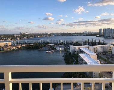 18081 Biscayne Blvd - Photo Thumbnail 10