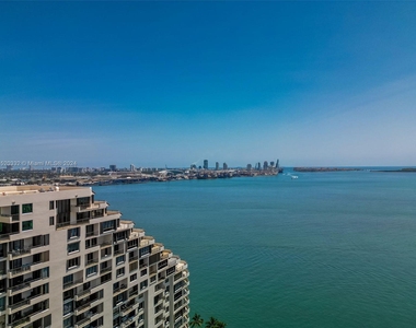 520 Brickell Key Dr - Photo Thumbnail 52