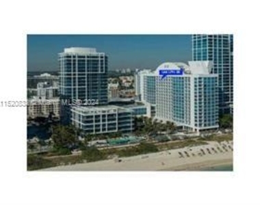 6801 Collins Ave - Photo Thumbnail 32