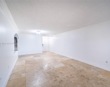 10237 Nw 9th St Cir - Photo Thumbnail 10