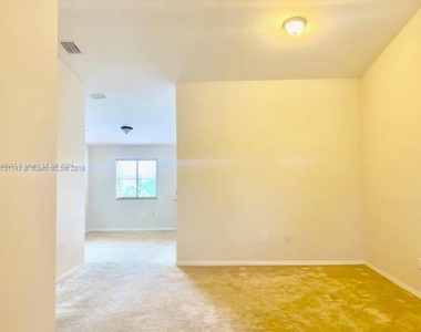 22931 Sw 88 Pl - Photo Thumbnail 6