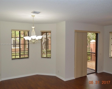 2800 Kinsington Cir - Photo Thumbnail 20