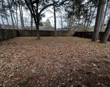 821 Forest Loop - Photo Thumbnail 12