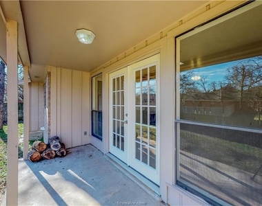 908 Val Verde Drive - Photo Thumbnail 43