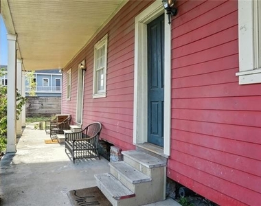 538 Jackson Avenue - Photo Thumbnail 2