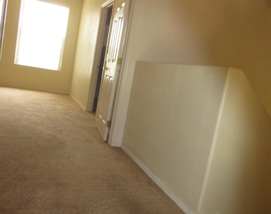 9442 E Lompoc Avenue - Photo Thumbnail 28