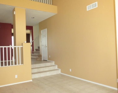 9442 E Lompoc Avenue - Photo Thumbnail 20