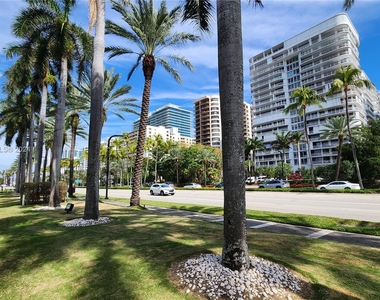 10150 Collins Ave - Photo Thumbnail 27