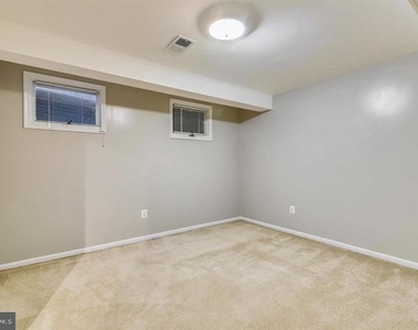 6819 Melrose Drive - Photo Thumbnail 22