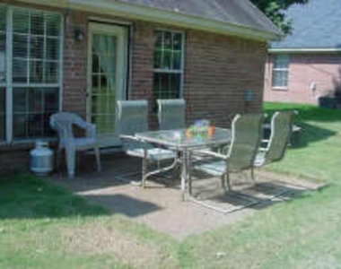 5760 Pecan Trace - Photo Thumbnail 9