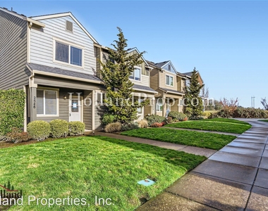 2548 Carson Loop - Photo Thumbnail 1