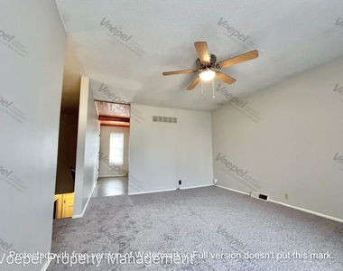 5710-5712 Ne 50th Street - Photo Thumbnail 19