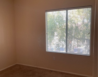 3395 Cactus Shadow Street - Photo Thumbnail 7