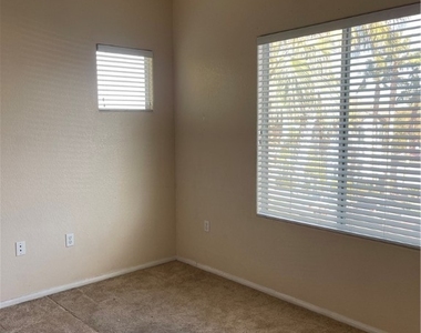 3395 Cactus Shadow Street - Photo Thumbnail 9