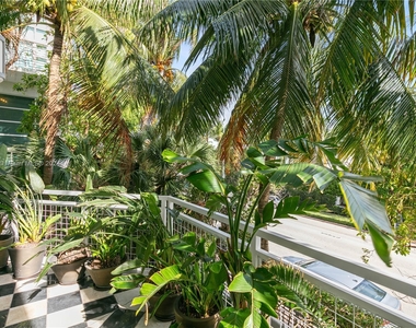 7728 Collins Ave - Photo Thumbnail 28