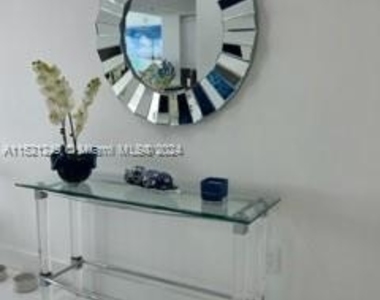 16699 Collins Ave - Photo Thumbnail 23