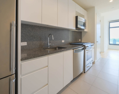 105 W 29th Street - Photo Thumbnail 52