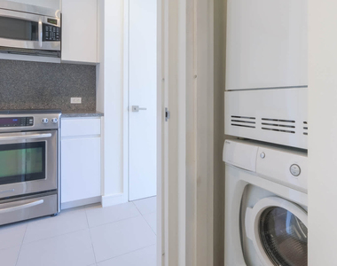 105 W 29th Street - Photo Thumbnail 53