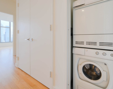 105 W 29th Street - Photo Thumbnail 59