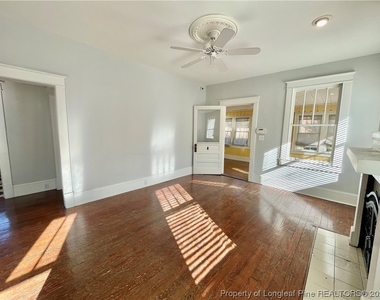 121 Hinsdale Avenue - Photo Thumbnail 5