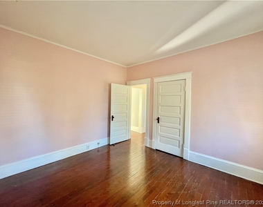 121 Hinsdale Avenue - Photo Thumbnail 7