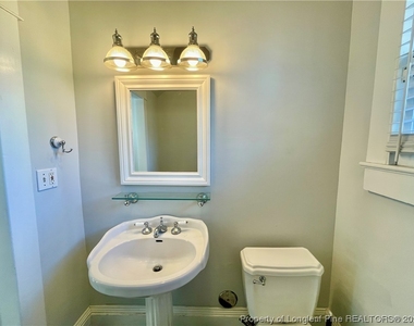 121 Hinsdale Avenue - Photo Thumbnail 11