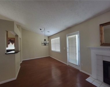 3568 Plum Creek Trail Nw - Photo Thumbnail 6