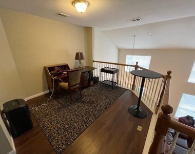 8512 Heather Ridge Drive - Photo Thumbnail 15