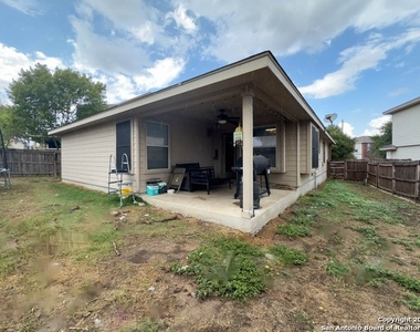 8035 Chisos Oak Dr - Photo Thumbnail 16