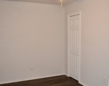 416 Collingsworth Ave - Photo Thumbnail 7