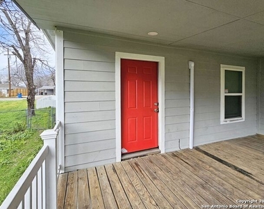 1445 Hillview Ave - Photo Thumbnail 1