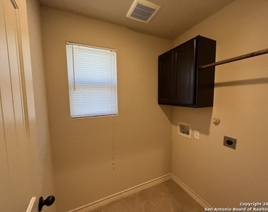 6603 Mia Way - Photo Thumbnail 28