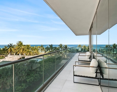 10203n Collins Ave - Photo Thumbnail 41