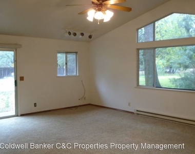 7006 Bohn Blvd - Photo Thumbnail 8