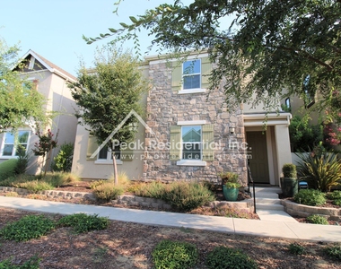 1033 Provence Village Dr - Photo Thumbnail 1