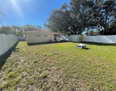 3303 W Ballast Point Boulevard - Photo Thumbnail 48