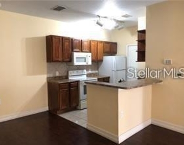 6151 Metrowest Boulevard - Photo Thumbnail 1