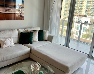 330 Sunny Isles Blvd - Photo Thumbnail 6