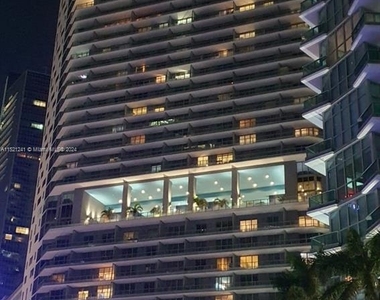 1300 Brickell Bay Dr - Photo Thumbnail 0