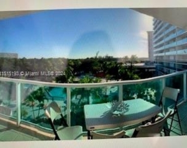 100 Bayview Dr - Photo Thumbnail 17