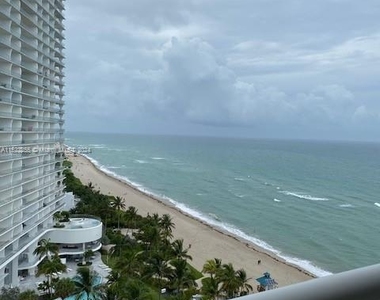 16711 Collins Ave - Photo Thumbnail 8