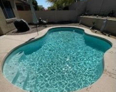 18389 W Paseo Way - Photo Thumbnail 0