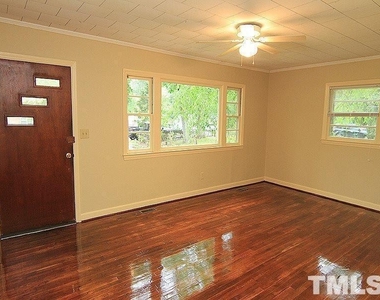 102 Hanna Street, Carrboro Nc 27510 - Photo Thumbnail 2