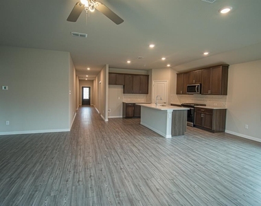 3505 Riviera Court - Photo Thumbnail 27