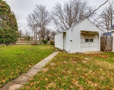 1631 Lansford Avenue - Photo Thumbnail 22