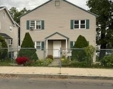 43 Anderson Street - Photo Thumbnail 9