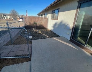 7655 E Spouse Drive - Photo Thumbnail 2