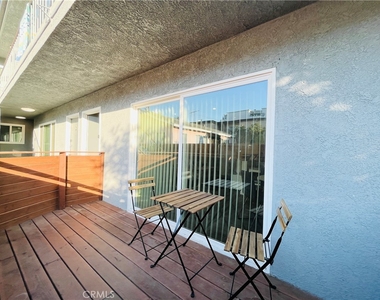 3864 Inglewood Boulevard - Photo Thumbnail 9